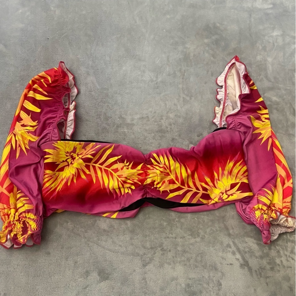 New! BFyne Zena floral bikini swim top 10605 - Picture 3 of 7
